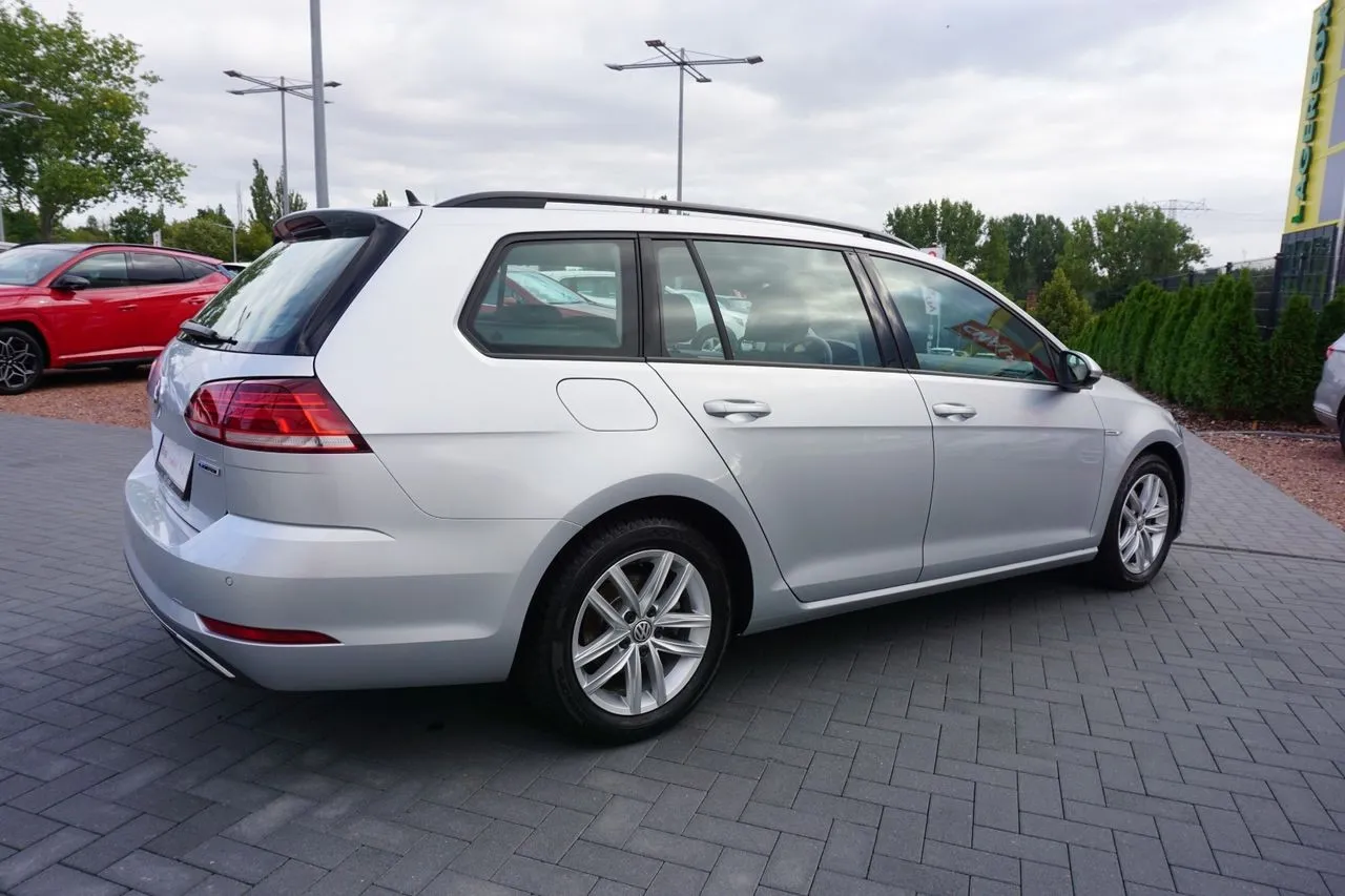 Volkswagen Golf Variant 1.5 TSI Navi Tempomat...  Image 4