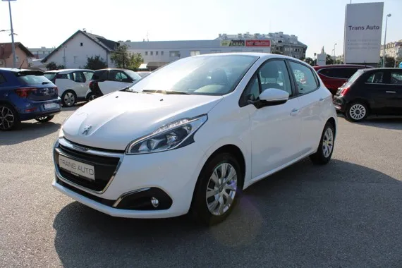 Peugeot 208 1.2 *NAVIGACIJA* Image 1